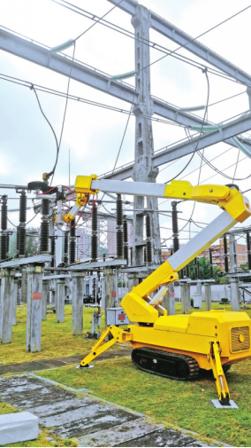 CSG’s Unveils First World-Leading Power Line Inspection Robot-1