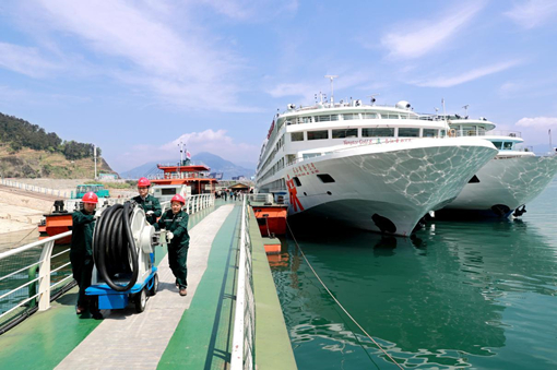 All Major Ports on the Yangtze River in Hubei Equipped with Shore Power Facilities-2