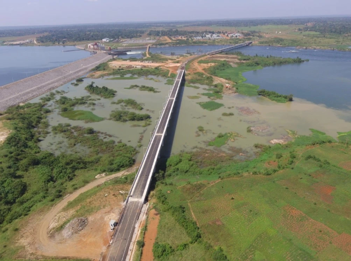 Uganda president inaugurates traffic bridge of CTG-built Isimba hydropower station-2