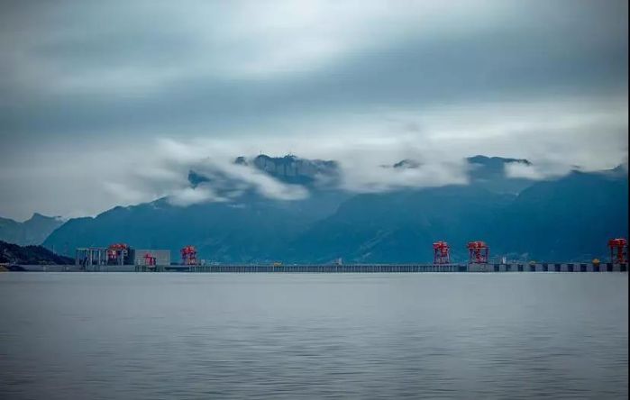 Three Gorges Reservoir conducts emergency replenishment operations-1