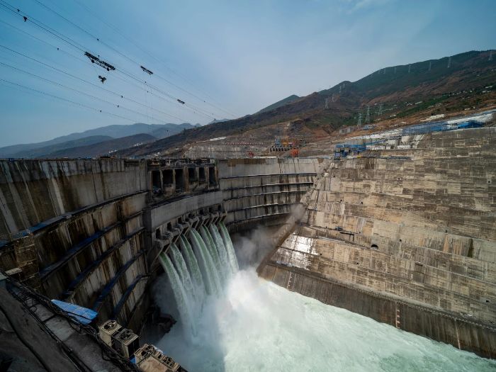Baihetan dam puts deep discharging tunnels into operation-1