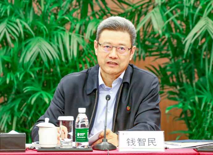 国家电投党组认真传达学习贯彻党的二十大精神-2