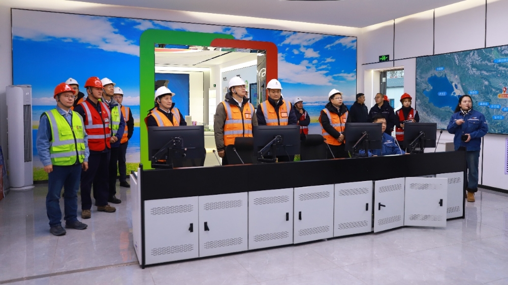 徐树彪到国家电投集团驻青企业调研-1