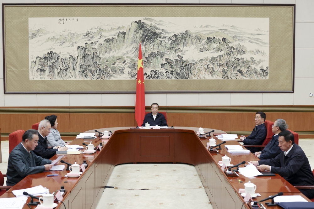 Premier Li focuses on stable energy supply, security-1