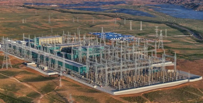 新华社客户端:能源保供迎寒潮“大考” 多能互补共筑温暖防线-1