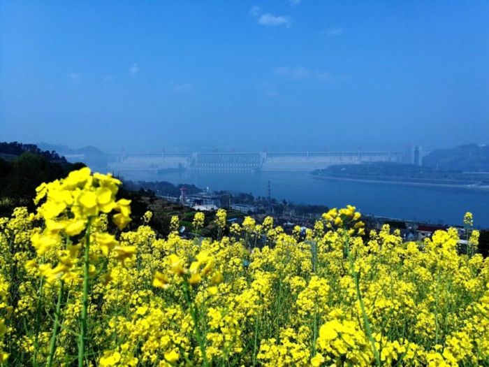 Spring scenery of Three Gorges in China