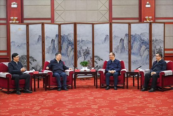 中国华能与青海省人民政府签署战略合作协议-2