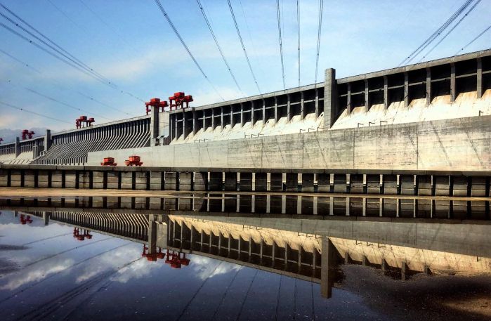 CTG’s 4 cascade dams at Yangtze River reduce water discharge to mitigate floods-1