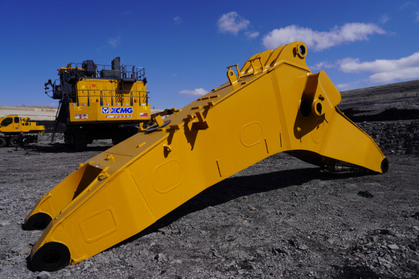 草原深处的“设备医生”-3