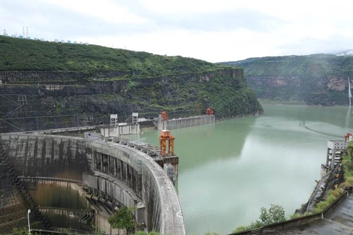 Xiluodu and Xiangjiaba cascade hydropower stations cope with heavy rainfall in southwest China-1