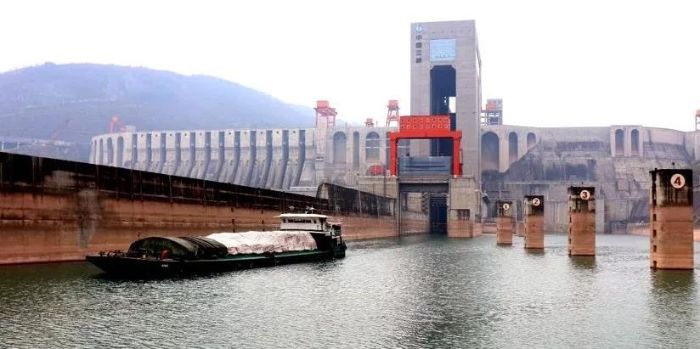 Cargo volume at Xiangjiaba shiplift surpasses one million tons-1