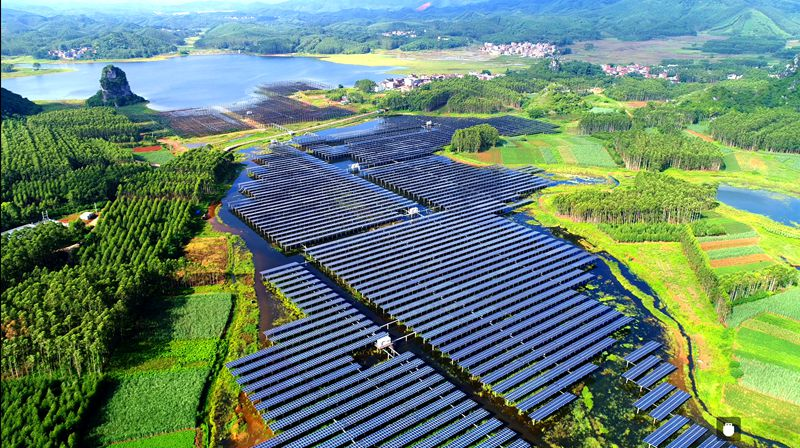 人民网：国家电投贵州金元 绿色能源 风生水起-2