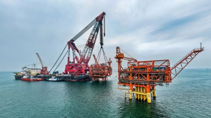 新华社客户端:能源保供迎寒潮“大考” 多能互补共筑温暖防线-2