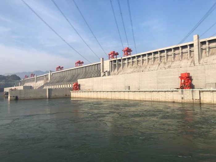 175-meter experimental impoundment of Three Gorges Reservoir comes to end-1