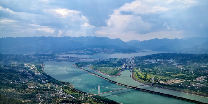 Three Gorges Reservoir discharges water to prepare for flood season-1