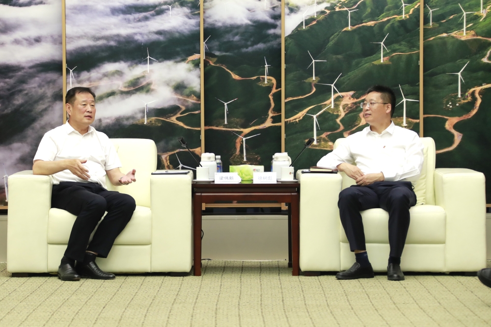 徐树彪会见宁德市委书记梁伟新-1